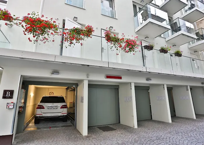 James Hotel & Apartments Prague